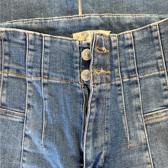 We The Free High Rise Blue Jeans - Picture 3 of 10